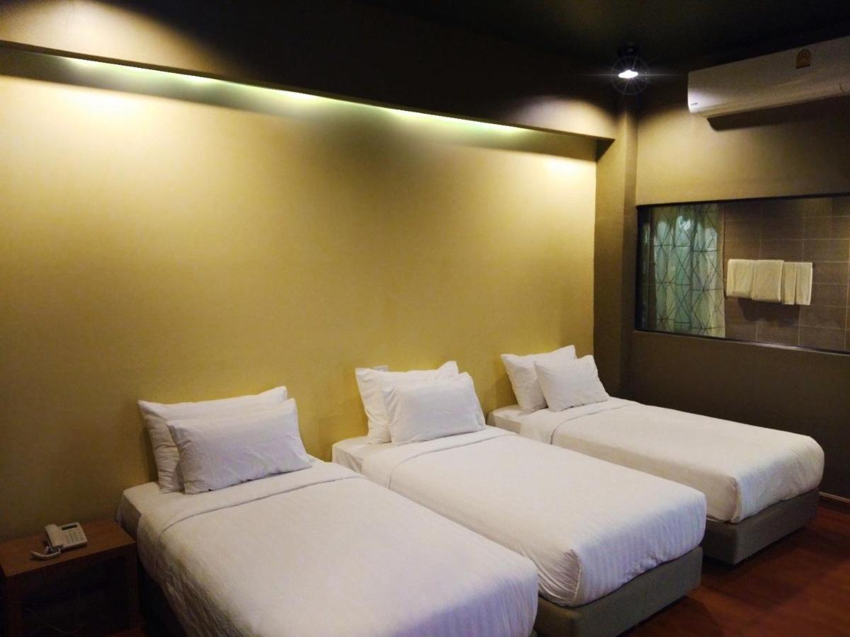 Work Den Chiangrai Hotell Chiang Rai Exteriör bild