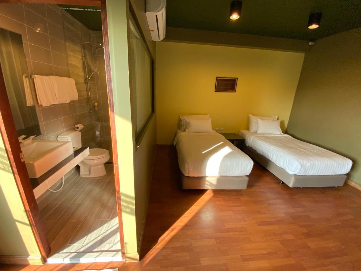 Work Den Chiangrai Hotell Chiang Rai Exteriör bild