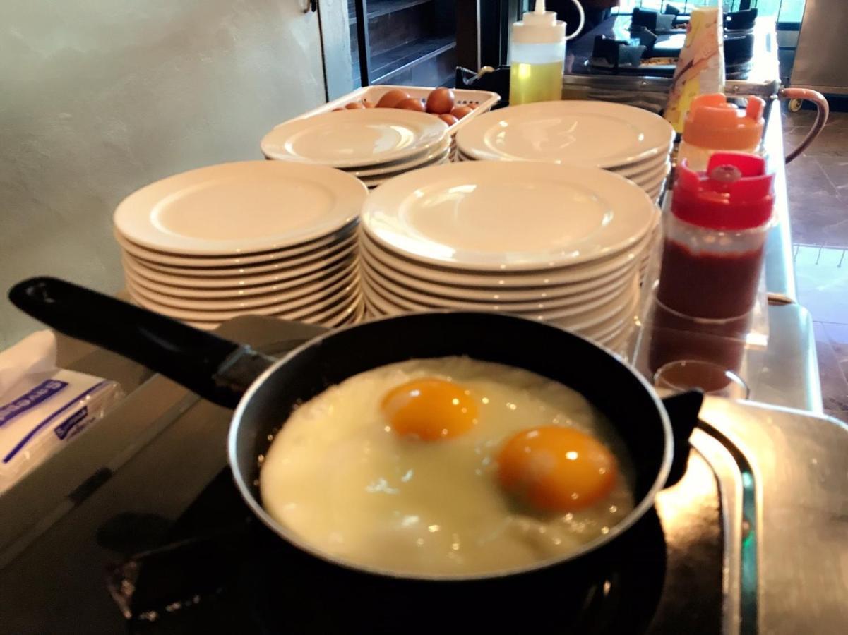 Work Den Chiangrai Hotell Chiang Rai Exteriör bild